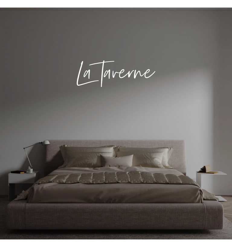 Custom text: La Taverne